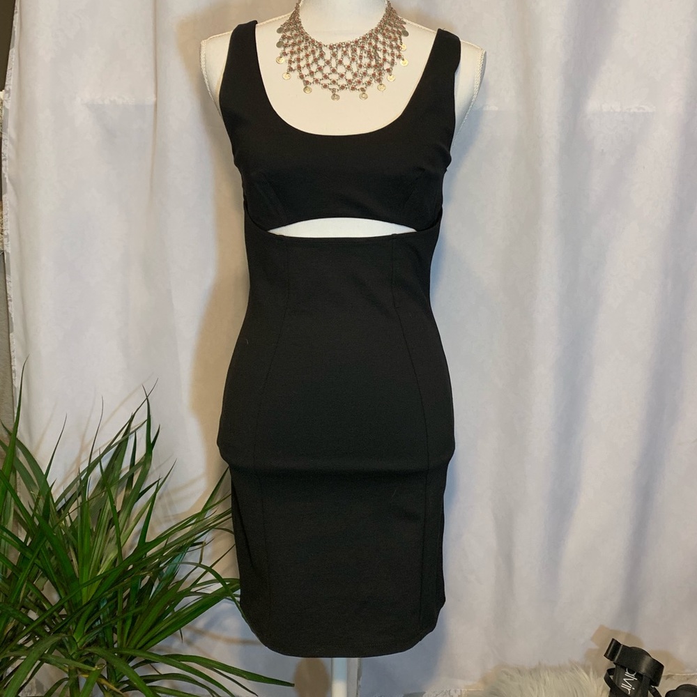 TOPSHOP Cutout Body-Con Minidress 💕